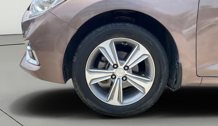 2018 Hyundai Verna 1.6 VTVT SX (O) AT, Petrol, Automatic, 71,791 km, Left Front Wheel