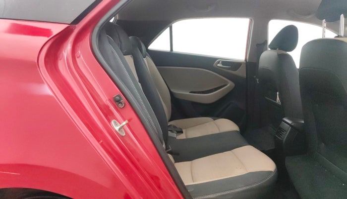 2015 Hyundai Elite i20 SPORTZ 1.2, Petrol, Manual, 73,457 km, Right Side Rear Door Cabin