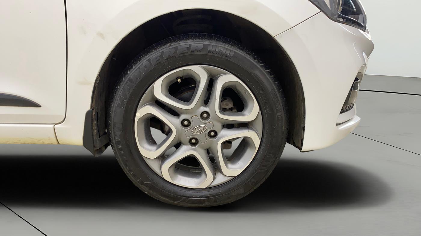 2019 Hyundai Elite i20 ASTA (O) CVT, Petrol, Automatic, 57,340 km, Right Front Wheel