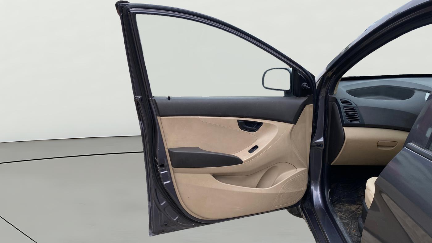 2017 Hyundai Eon ERA +, Petrol, Manual, 70,767 km, LHS Front Door