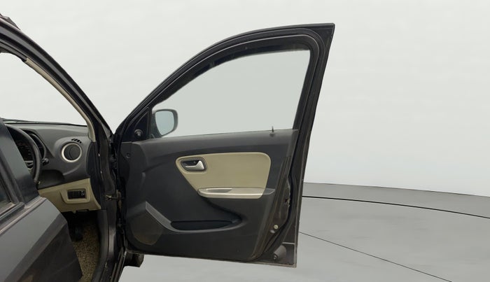 2016 Maruti Alto K10 VXI, Petrol, Manual, 86,157 km, RHS Front Door