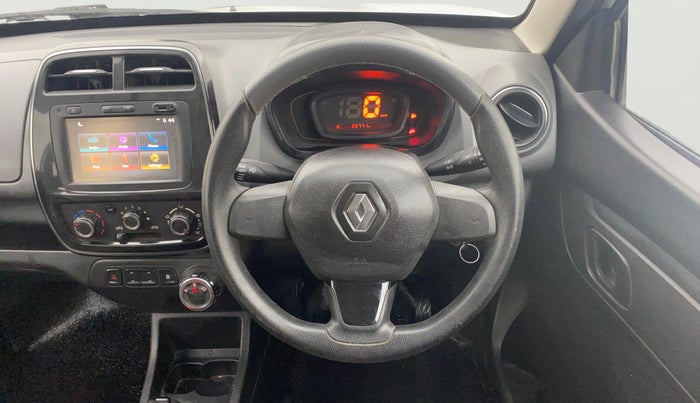 2017 Renault Kwid RXT 1.0 AMT (O), Petrol, Automatic, 20,728 km, Steering Wheel Close Up