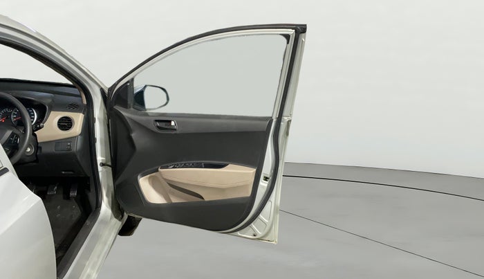 2018 Hyundai Grand i10 MAGNA 1.2 KAPPA VTVT, Petrol, Manual, 6,302 km, RHS Front Door