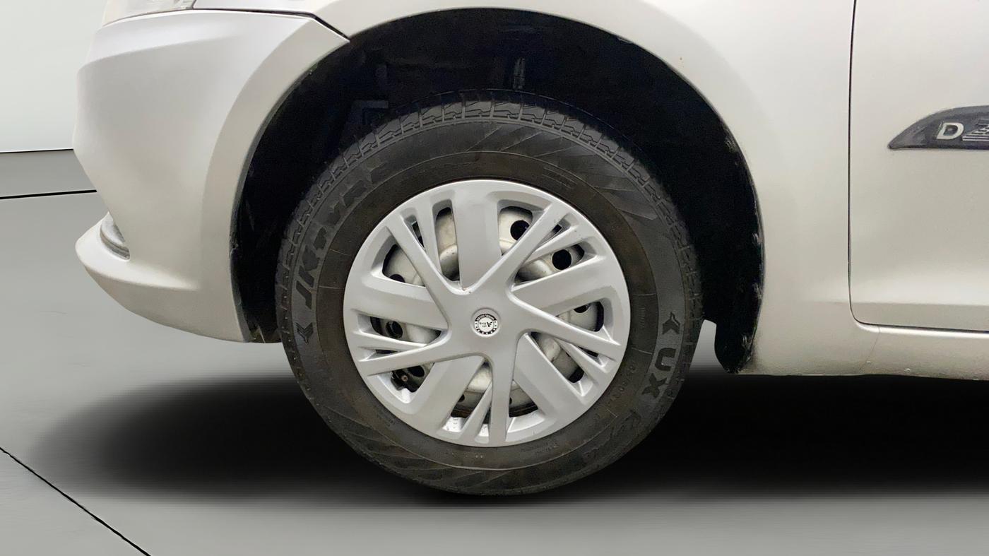 2016 Maruti Swift Dzire LXI (O), Petrol, Manual, 85,320 km, Left Front Wheel