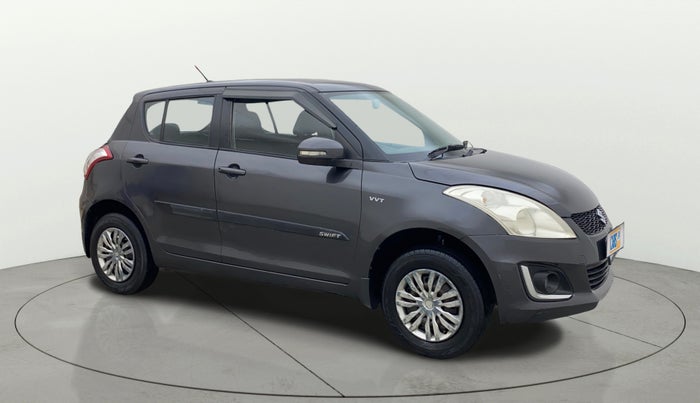 2015 Maruti Swift VXI, Petrol, Manual, 1,00,670 km, Right Front Diagonal