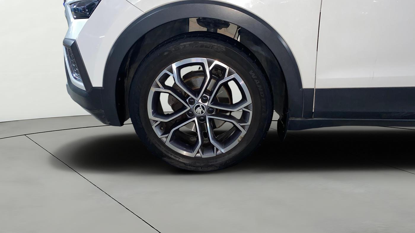 2021 Skoda KUSHAQ STYLE 1.0L TSI AT, Petrol, Automatic, 26,533 km, Left Front Wheel