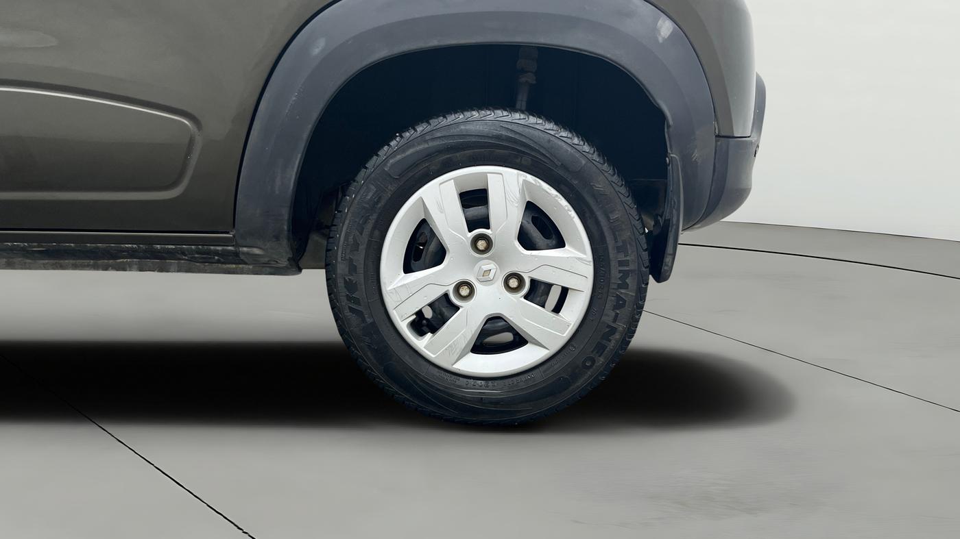 2017 Renault Kwid RXT 0.8, Petrol, Manual, 48,300 km, Left Rear Wheel