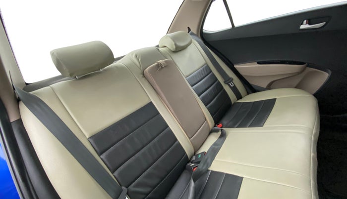 2015 Hyundai Xcent SX 1.2 (O), Petrol, Manual, 56,620 km, Right Side Rear Door Cabin