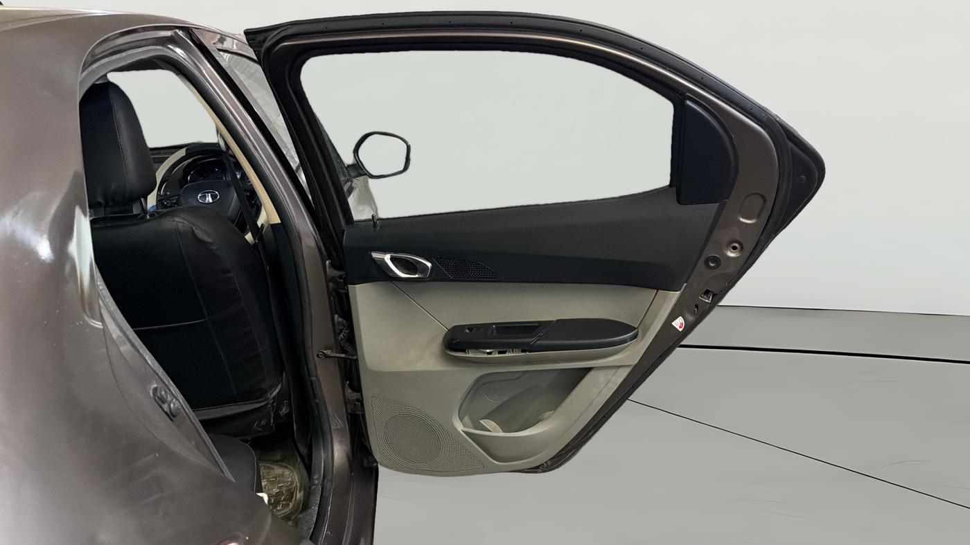2018 Tata Tiago XZ PETROL, Petrol, Manual, 90,927 km, RHS Rear Door