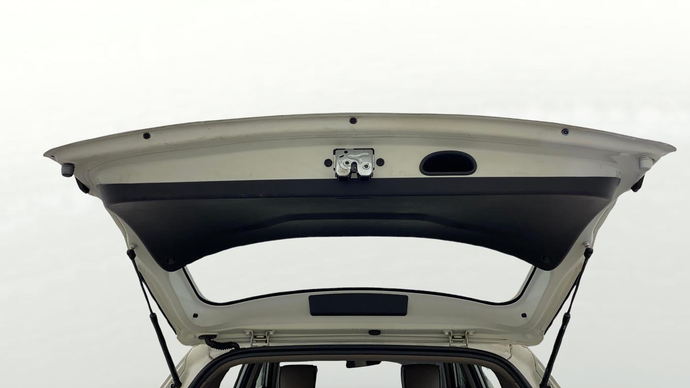 2017 Hyundai Creta E PLUS 1.6 PETROL, Petrol, Manual, 39,630 km, Boot Door Open