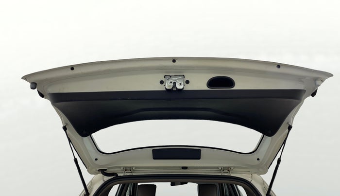 2017 Hyundai Creta E PLUS 1.6 PETROL, Petrol, Manual, 39,630 km, Boot Door Open