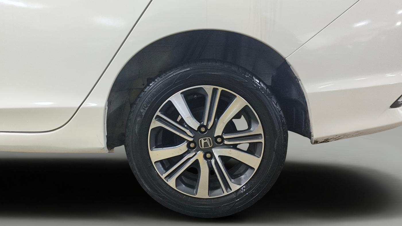 2022 Honda City 1.5L I-VTEC V MT 5TH GEN, Petrol, Manual, 61,115 km, Left Rear Wheel