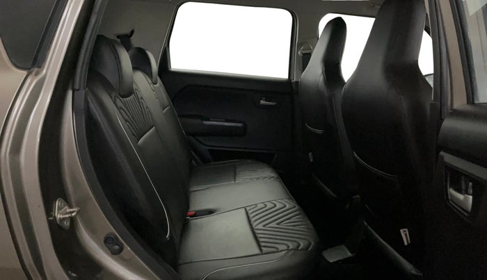 2019 Maruti New Wagon-R VXI (O) 1.2, Petrol, Manual, 17,624 km, Right Side Rear Door Cabin