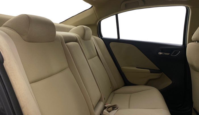 2018 Honda City 1.5L I-VTEC V MT, Petrol, Manual, 43,416 km, Right Side Rear Door Cabin