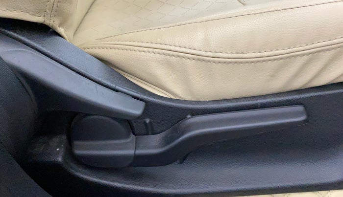 2024 Honda City 1.5L I-VTEC V, Petrol, Manual, 10,886 km, Driver Side Adjustment Panel