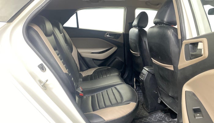 2015 Hyundai Elite i20 SPORTZ 1.2, Petrol, Manual, 89,773 km, Right Side Rear Door Cabin