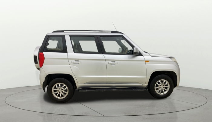2017 Mahindra TUV300 T8, Diesel, Manual, 1,25,322 km, Right Side View