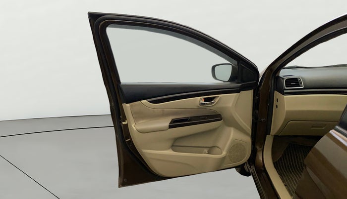 2016 Maruti Ciaz VXI+, Petrol, Manual, 70,040 km, LHS Front Door