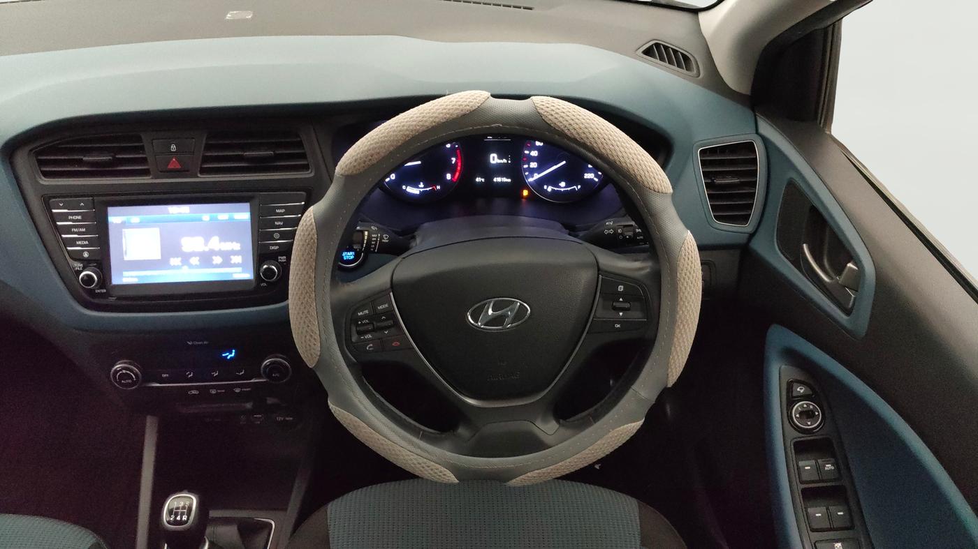 2017 Hyundai i20 Active 1.2 SX, Petrol, Manual, 41,504 km, Steering Wheel Close Up