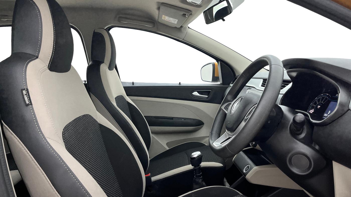 2021 Renault TRIBER RXZ, Petrol, Manual, 55,624 km, Right Side Front Door Cabin