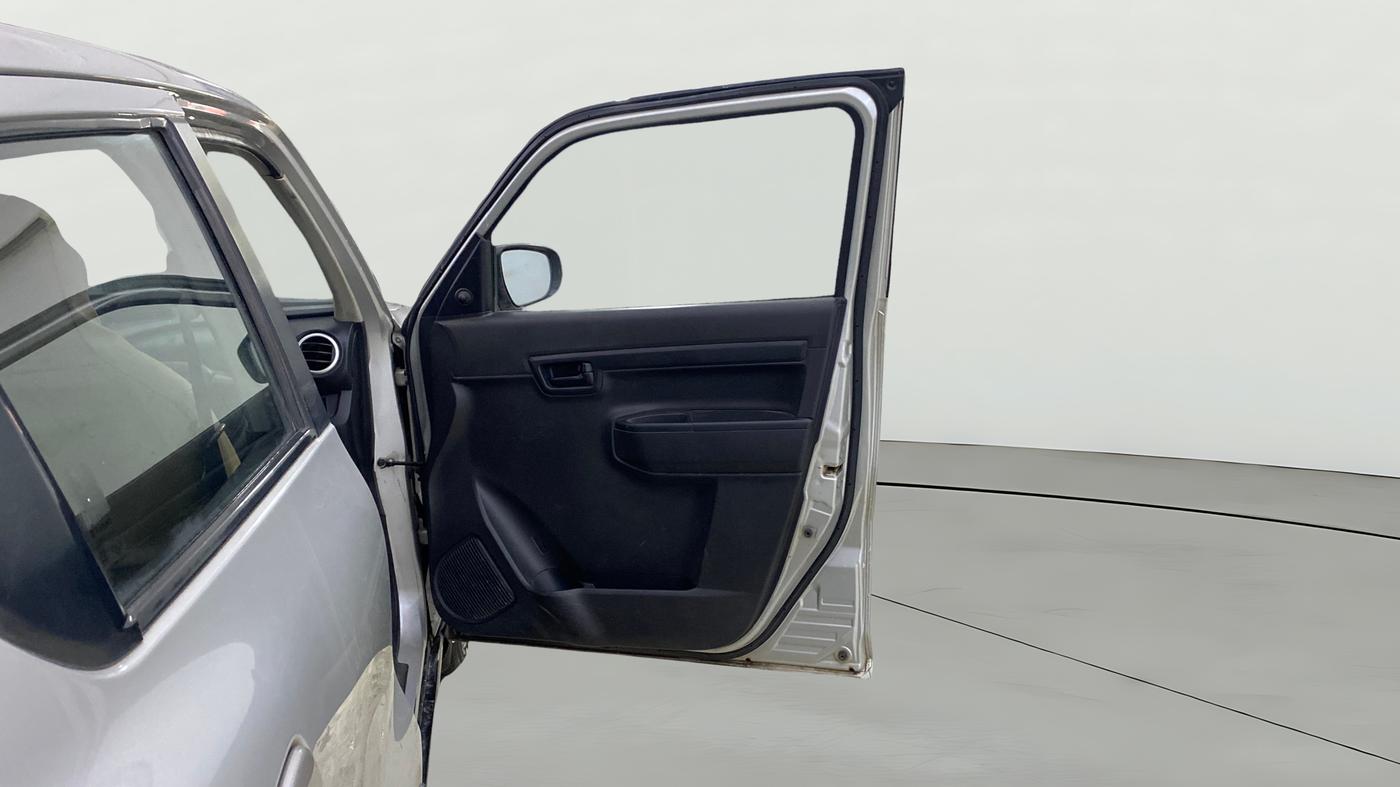 2020 Maruti S PRESSO VXI PLUS AMT, Petrol, Automatic, 32,485 km, RHS Front Door