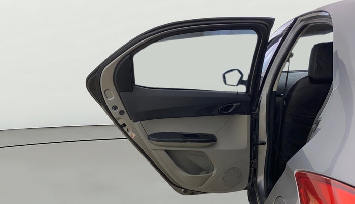 2019 Tata Tiago XZ PETROL, Petrol, Manual, 33,426 km, LHS Rear Door