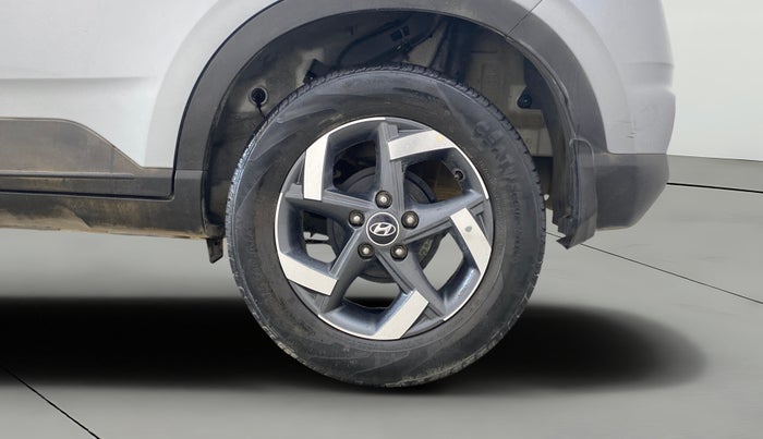 2020 Hyundai VENUE SX 1.0 TURBO, Petrol, Manual, 19,526 km, Left Rear Wheel