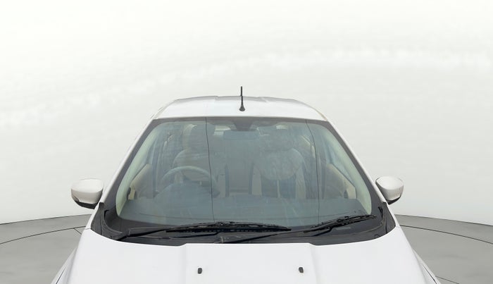 2015 Ford Figo Aspire TREND 1.2 PETROL, Petrol, Manual, 26,407 km, Front Windshield