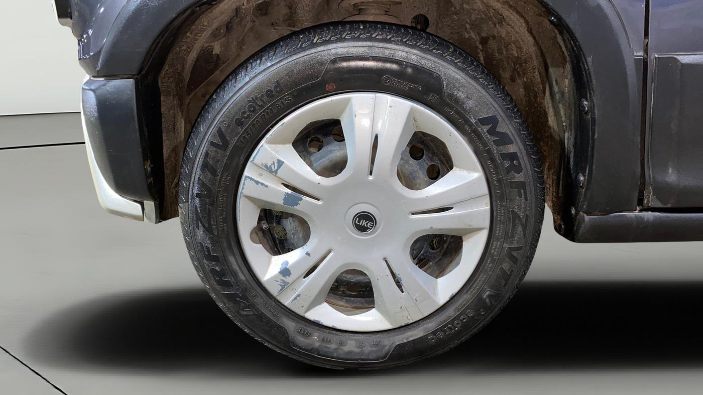 2022 Maruti S PRESSO VXI+, Petrol, Manual, 28,938 km, Left Front Wheel