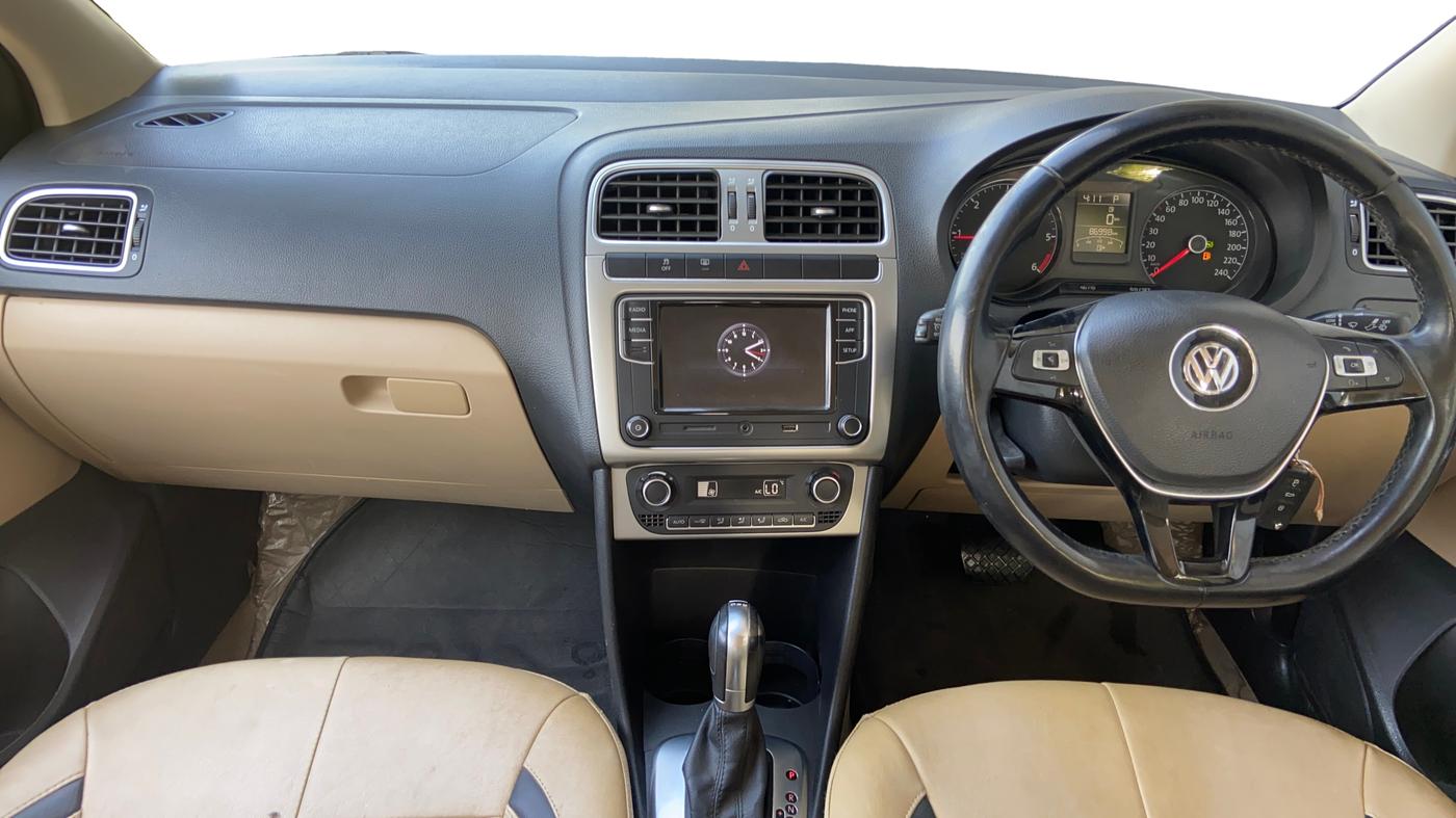 2018 Volkswagen Ameo HIGHLINE PLUS 1.5L AT 16 ALLOY, Diesel, Automatic, 87,218 km, Dashboard