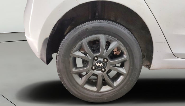 2018 Hyundai Elite i20 ASTA 1.2, Petrol, Manual, 1,23,416 km, Right Rear Wheel