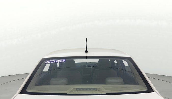 2018 Volkswagen Ameo HIGHLINE1.5L, Diesel, Manual, 1,10,709 km, Rear Windshield