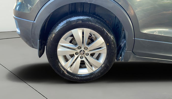 2023 Skoda KUSHAQ AMBITION 1.0L TSI MT, Petrol, Manual, 65,263 km, Right Rear Wheel