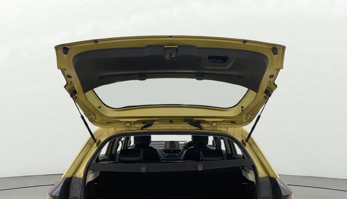 2020 Tata ALTROZ XZ PETROL, Petrol, Manual, 34,887 km, Boot Door Open