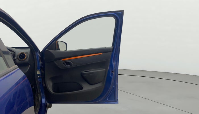 2017 Renault Kwid CLIMBER 1.0 AMT, Petrol, Automatic, 33,100 km, RHS Front Door