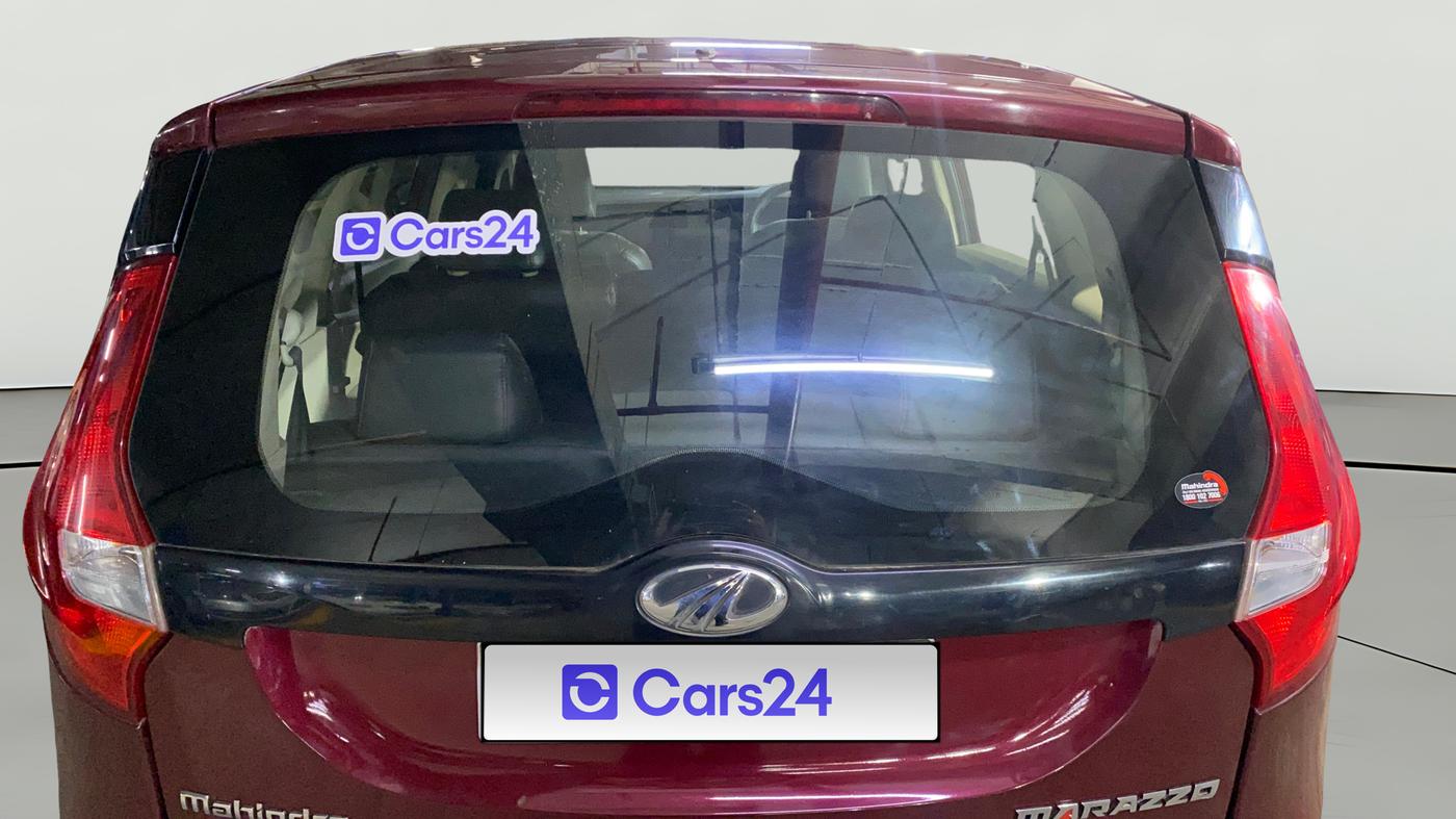 2018 Mahindra MARAZZO M2 8 STR, Diesel, Manual, 73,171 km, Rear Windshield
