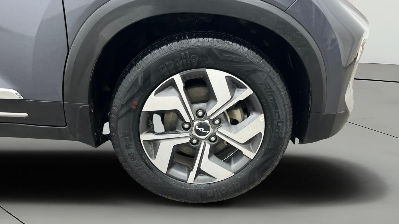 2021 KIA SONET HTX 1.5, Diesel, Manual, 48,554 km, Right Front Wheel