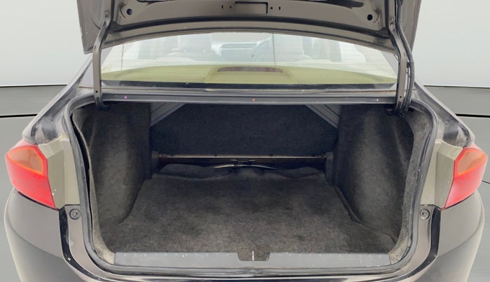 2015 Honda City 1.5L I-VTEC V MT, Petrol, Manual, 1,00,092 km, Boot Open Zoomed View