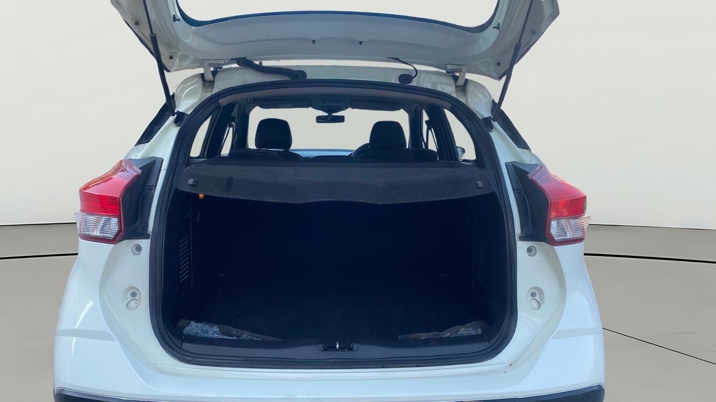 2019 Nissan Kicks XV 1.5, Petrol, Manual, 70,555 km, Boot Open Zoomed View