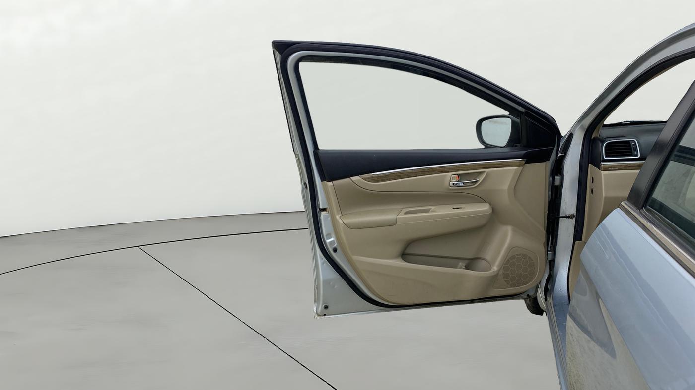 2022 Maruti Ciaz ALPHA  AT 1.5 SHVS PETROL, Petrol, Automatic, 57,495 km, LHS Front Door