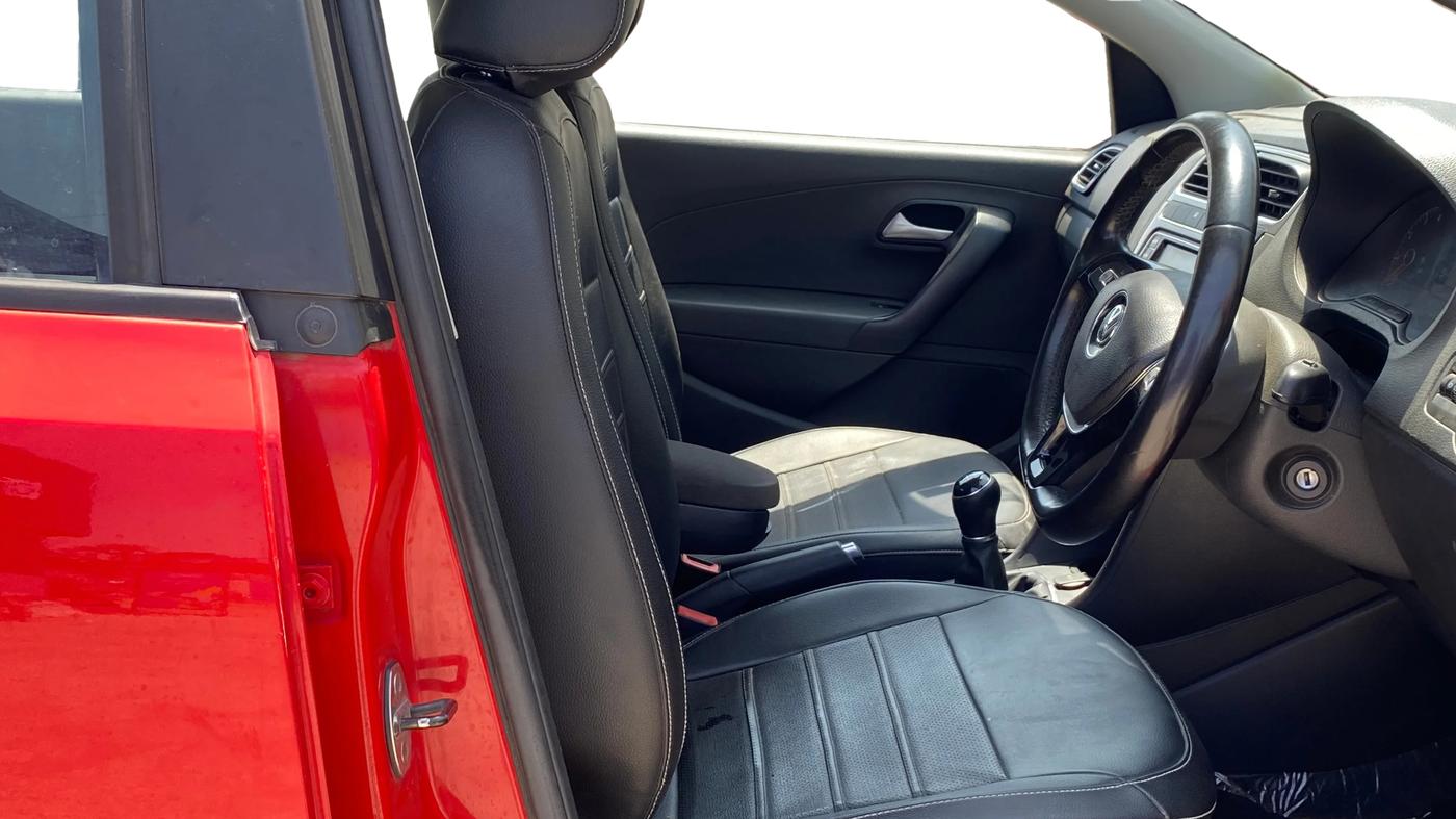 2019 Volkswagen Polo HIGHLINE PLUS 1.0 16 ALLOY, Petrol, Manual, 47,409 km, Right Side Front Door Cabin
