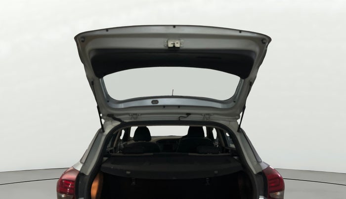 2020 Hyundai Elite i20 ASTA 1.2 (O), Petrol, Manual, 82,054 km, Boot Door Open