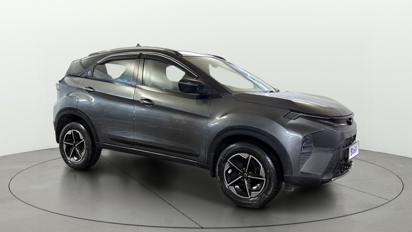 2023 Tata NEXON FEARLESS + SUNROOF DCA DUAL TONE 1.2 PETROL, Petrol, Automatic, 62,802 km, Right Front Diagonal