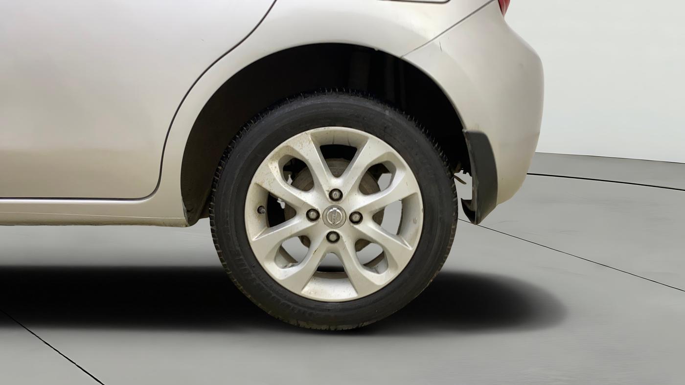 2015 Nissan Micra XV CVT, Petrol, Automatic, 32,664 km, Left Rear Wheel