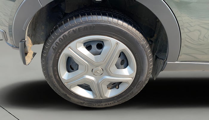 2022 Tata NEXON XMA SUNROOF PETROL, Petrol, Automatic, 14,217 km, Right Rear Wheel