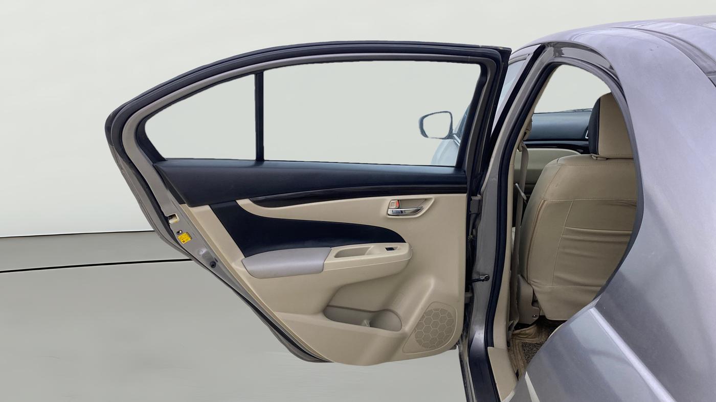 2017 Maruti Ciaz DELTA 1.4 MT PETROL, Petrol, Manual, 37,038 km, LHS Rear Door