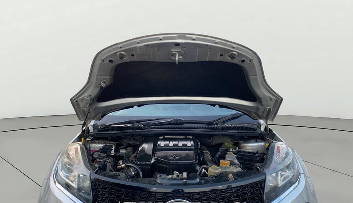 2018 Tata NEXON XZ PLUS DIESEL, Diesel, Manual, 65,328 km, Open Bonet