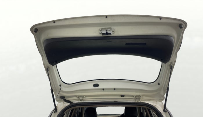 2019 Hyundai Elite i20 SPORTZ PLUS 1.2, Petrol, Manual, 60,569 km, Boot Door Open