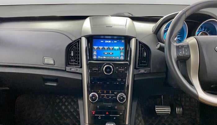 2018 Mahindra XUV500 W11 AT, Diesel, Automatic, 32,550 km, Air Conditioner