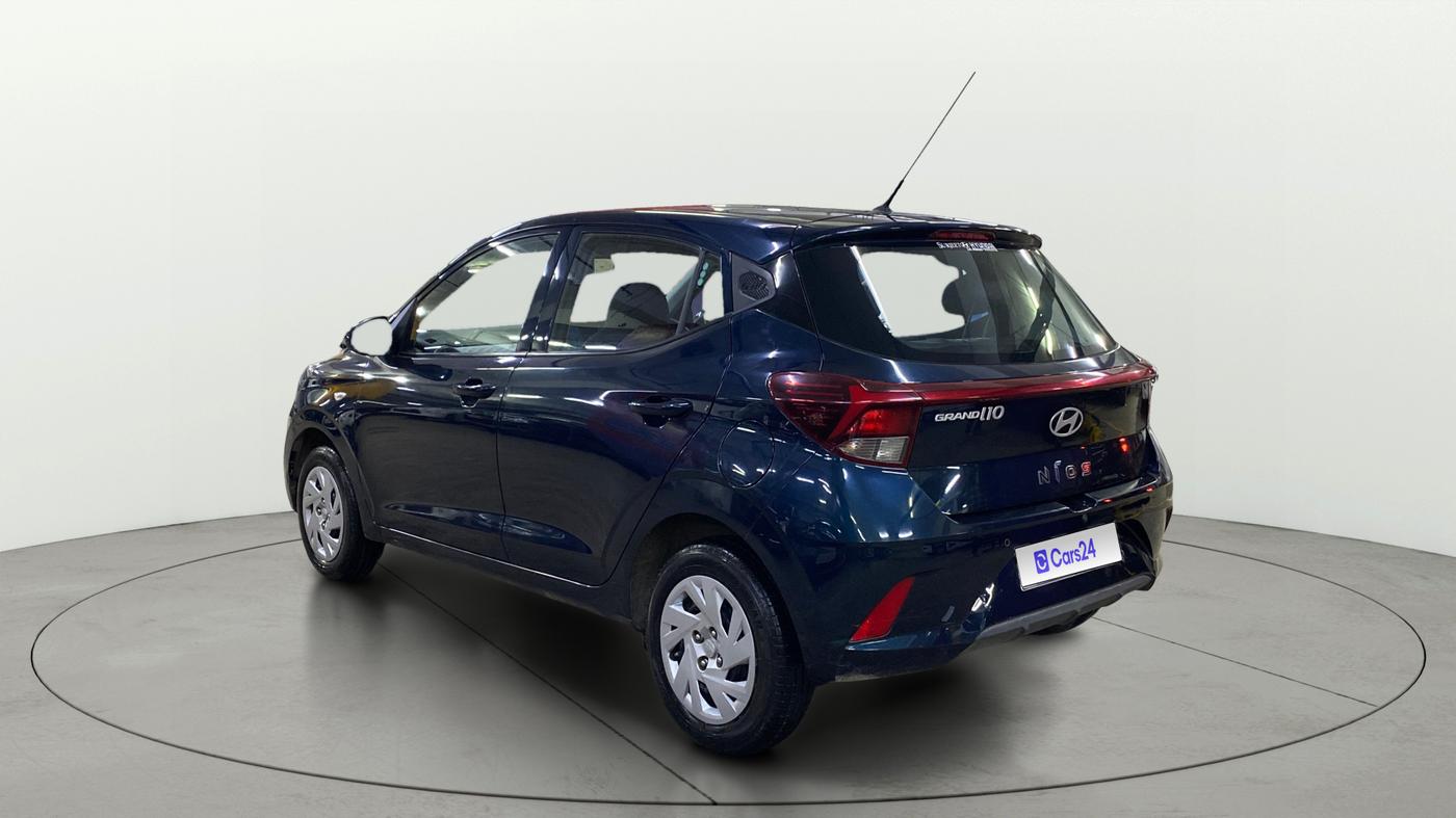 2025 Hyundai GRAND I10 NIOS MAGNA 1.2 KAPPA VTVT, Petrol, Manual, 2,243 km, Left Back Diagonal